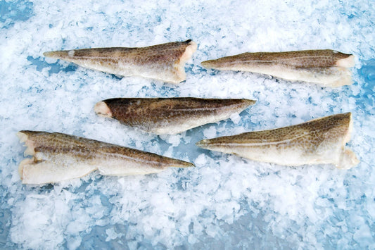 Skarb Morza Norweskiego: Filet z Dorsza – Klucz do Zdrowej i Wykwintnej Kuchni!